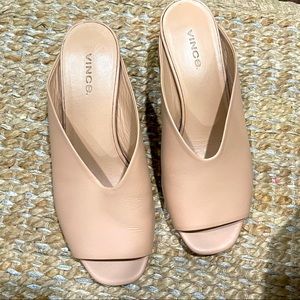 Vince Slide on Square heels